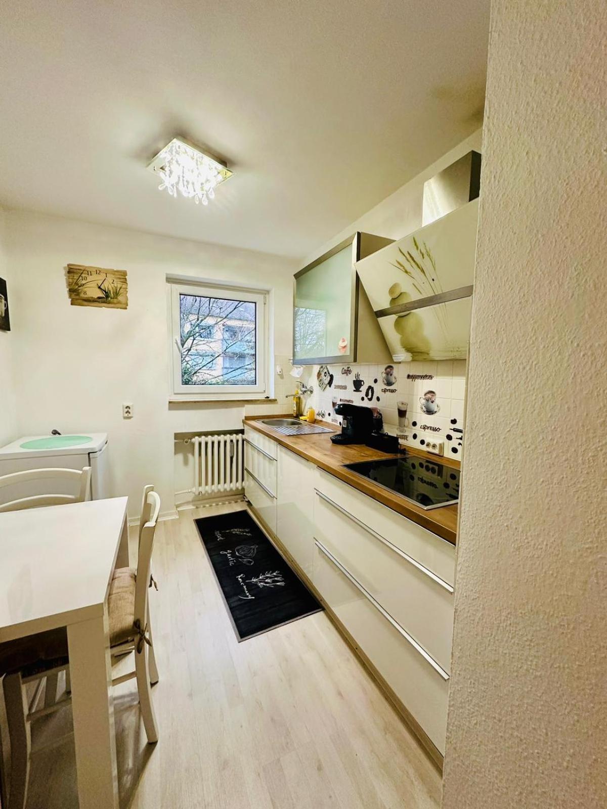 Moderne Wohnung Im Zentrum Mit Balkon Und Netflix - 90 Qm Aachen Exterior foto